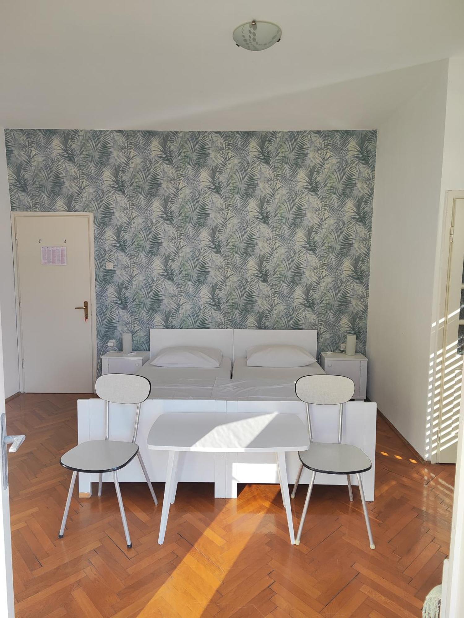Guesthouse Franko Вела-Лука Экстерьер фото